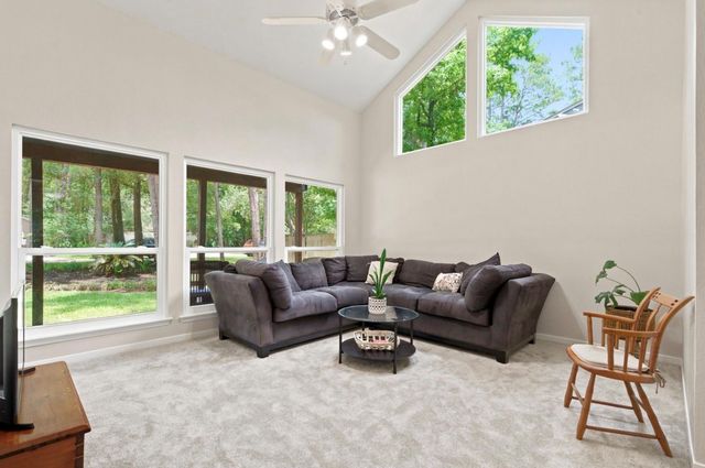 247 Sandpebble Drive, The Woodlands, TX 77381
