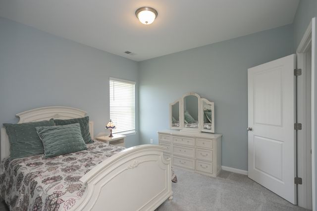80 Lightwood Dr, Antioch, TN 37013