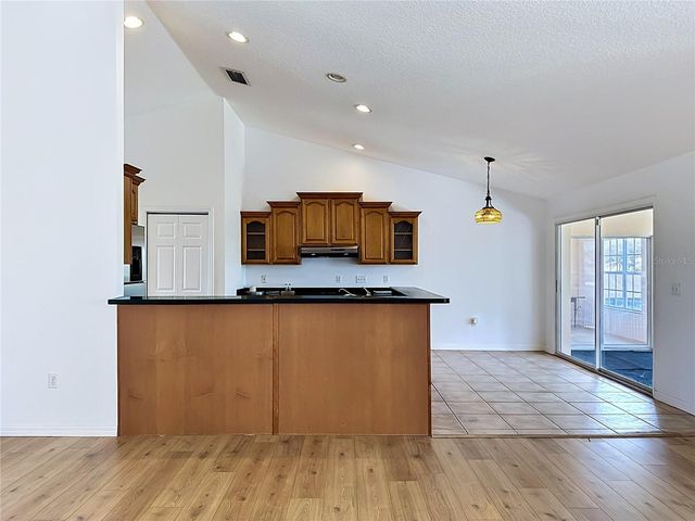 624 KINGSTON COURT, Apollo Beach, FL 33572