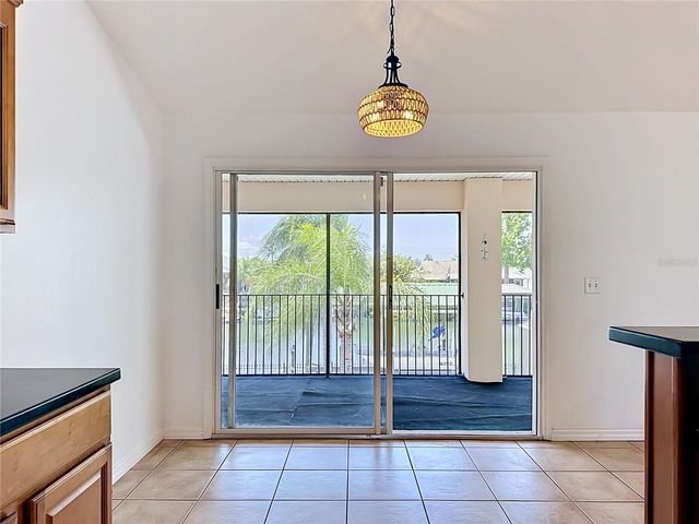 624 KINGSTON COURT, Apollo Beach, FL 33572