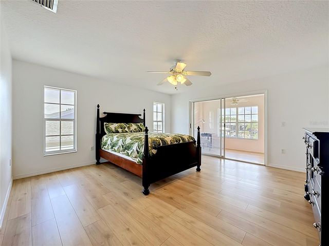 624 KINGSTON COURT, Apollo Beach, FL 33572