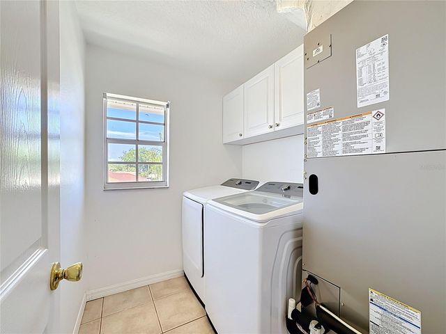 624 KINGSTON COURT, Apollo Beach, FL 33572