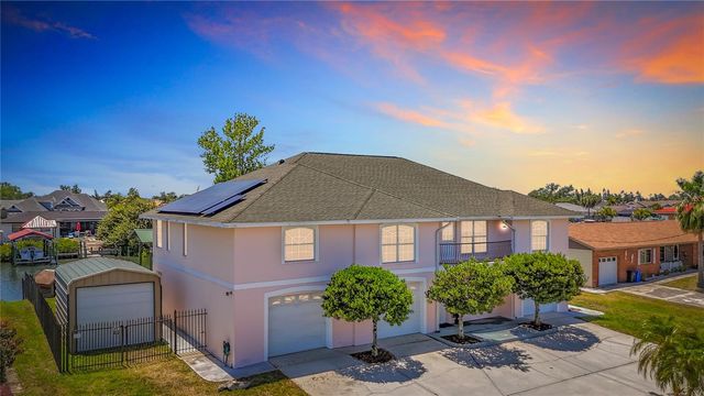 624 KINGSTON COURT, Apollo Beach, FL 33572