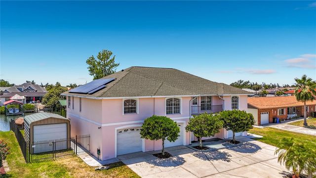 624 KINGSTON COURT, Apollo Beach, FL 33572