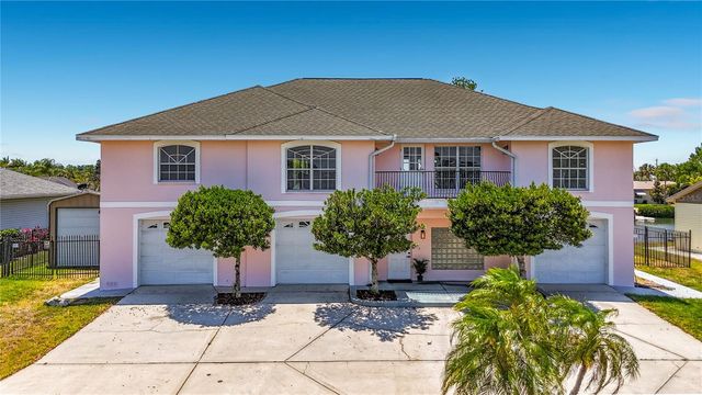 624 KINGSTON COURT, Apollo Beach, FL 33572