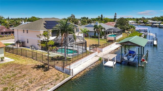 624 KINGSTON COURT, Apollo Beach, FL 33572