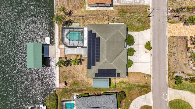 624 KINGSTON COURT, Apollo Beach, FL 33572
