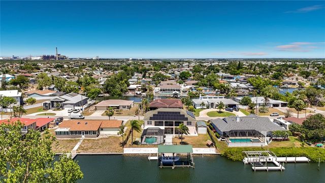 624 KINGSTON COURT, Apollo Beach, FL 33572