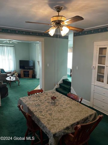 1643 Rugby Road, Schenectady, NY 12309