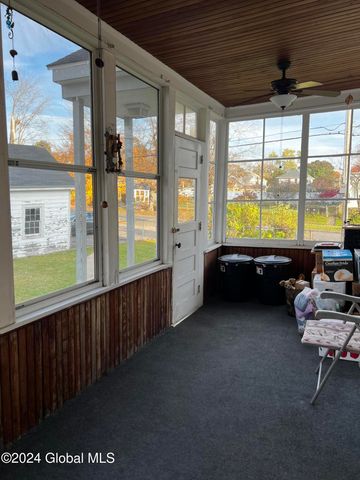 1643 Rugby Road, Schenectady, NY 12309