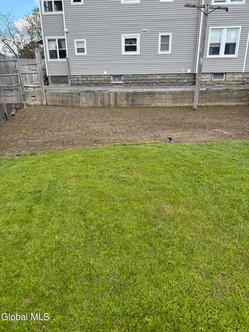 1643 Rugby Road, Schenectady, NY 12309