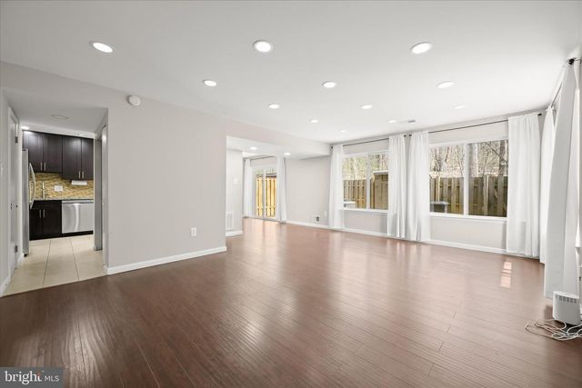 18421 ALLSPICE DR, Germantown, MD 20874