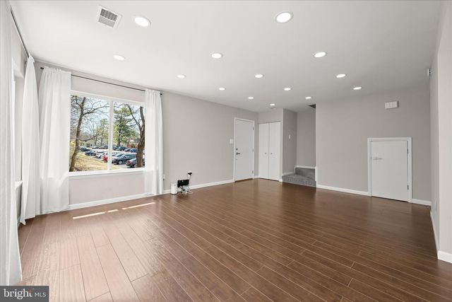 18421 ALLSPICE DR, Germantown, MD 20874