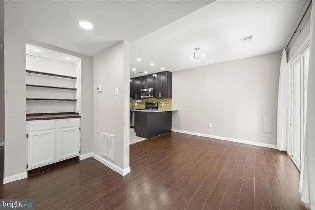 18421 ALLSPICE DR, Germantown, MD 20874