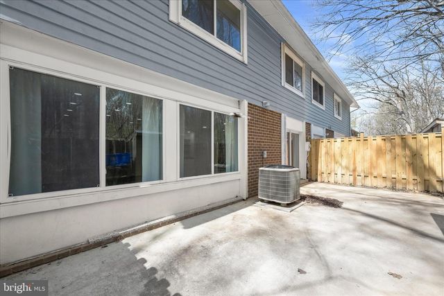 18421 ALLSPICE DR, Germantown, MD 20874