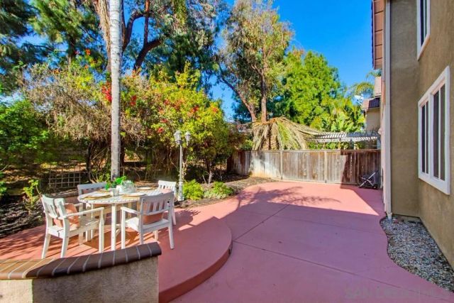 5423 Foxtail Loop, Carlsbad, CA 92010