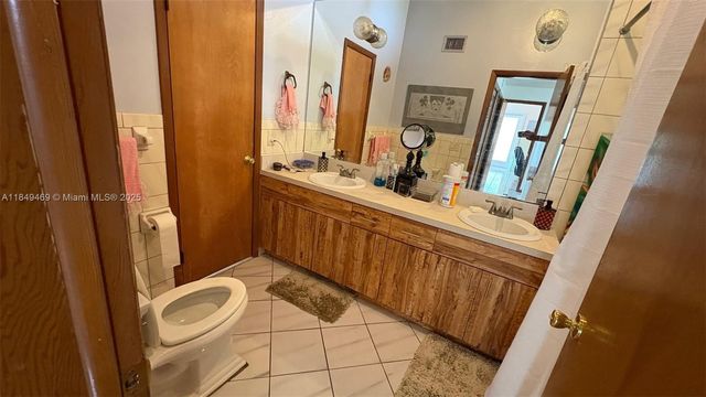 31050 SW 194th Ave, Homestead, FL 33030