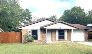 1407 Pendergrass ST, Lockhart, TX 78644