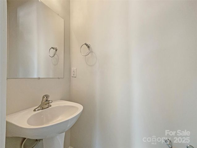 141 Altondale Drive, Statesville, NC 28625