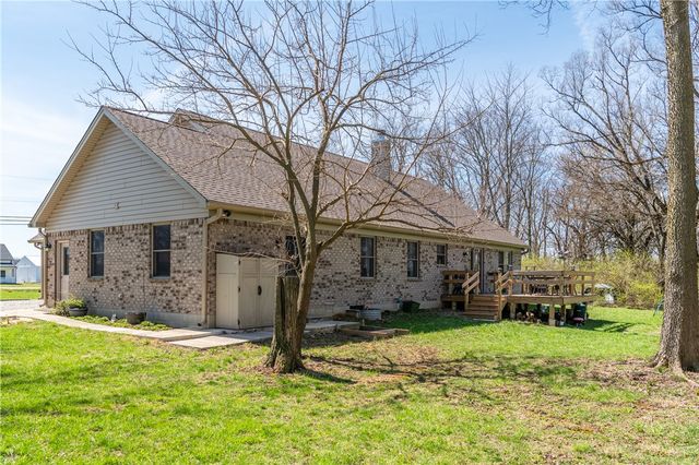 364 W Krepps Road, Xenia Twp, OH 45385