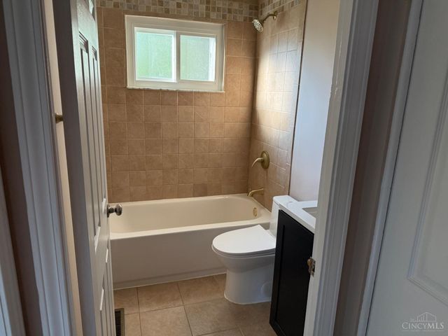 4340 Valence Drive, Delhi Twp, OH 45238