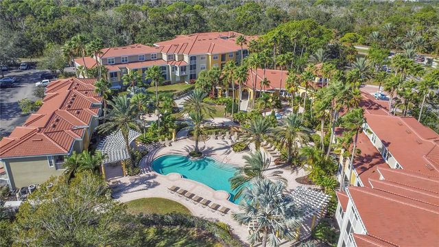 5401 BENTGRASS DRIVE 1-108, Sarasota, FL 34235