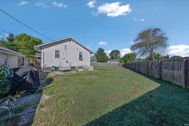 404 N Church Street, Fort Branch, IN 47648