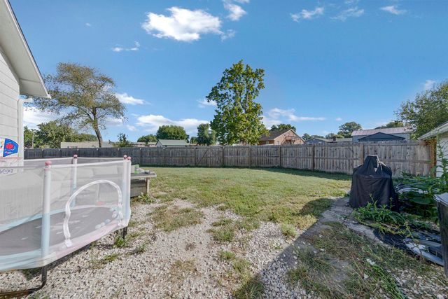 404 N Church Street, Fort Branch, IN 47648