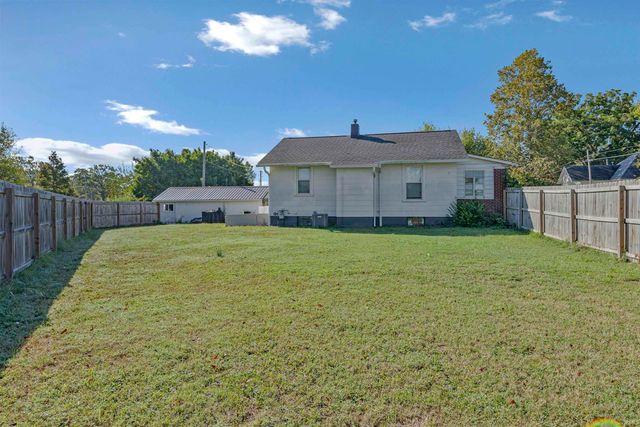 404 N Church Street, Fort Branch, IN 47648