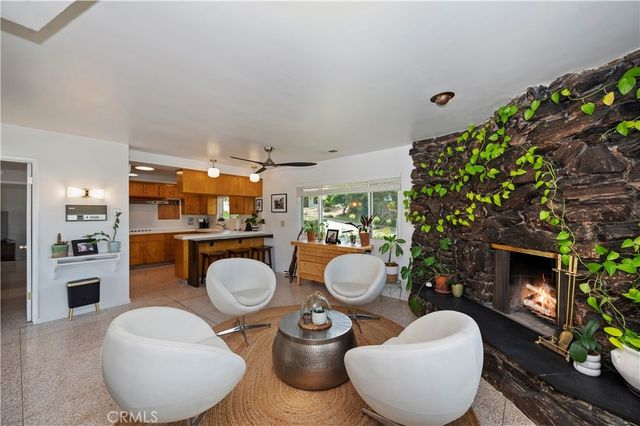28764 Live Oak Road, Highland, CA 92346