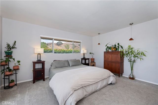 28764 Live Oak Road, Highland, CA 92346