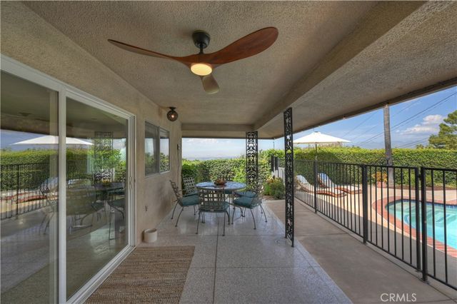 28764 Live Oak Road, Highland, CA 92346
