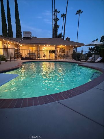 28764 Live Oak Road, Highland, CA 92346