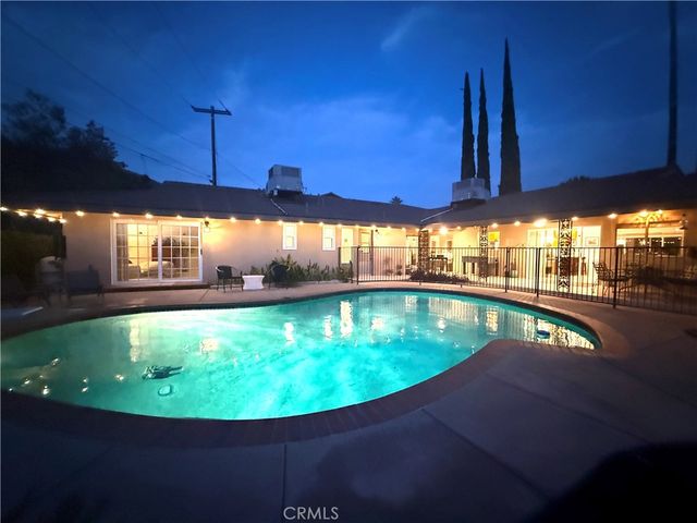 28764 Live Oak Road, Highland, CA 92346
