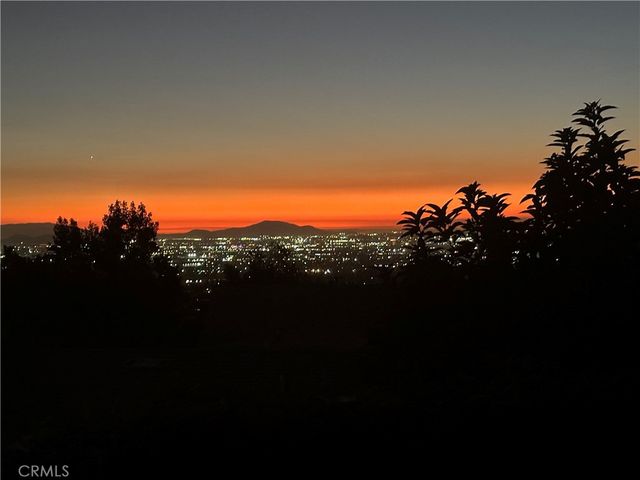 28764 Live Oak Road, Highland, CA 92346