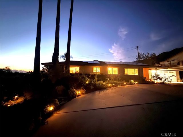 28764 Live Oak Road, Highland, CA 92346