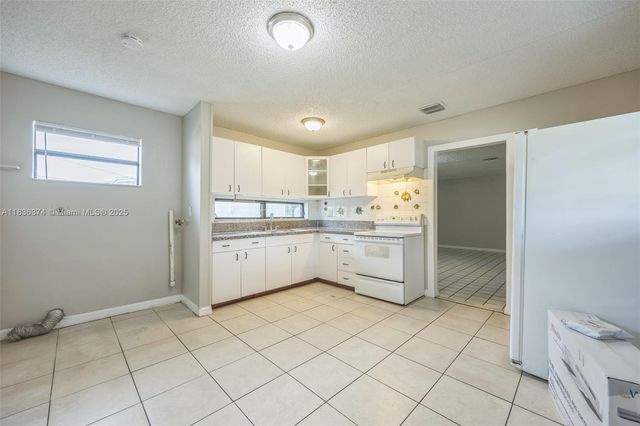1160 NW 47th Ave, Lauderhill, FL 33313