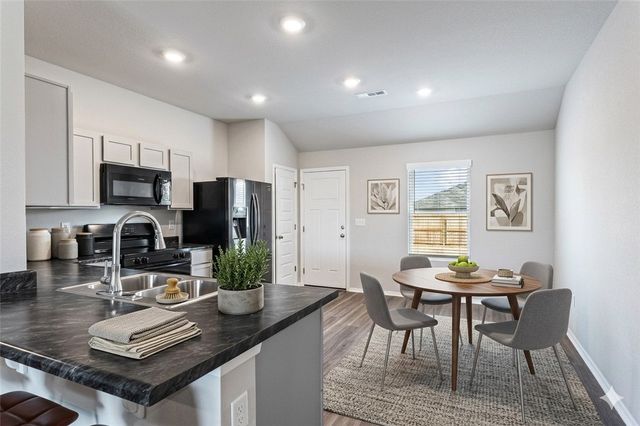 2812 Gorman Street, Pea Ridge, AR 72751