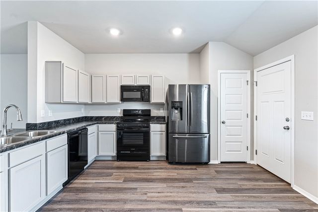 2812 Gorman Street, Pea Ridge, AR 72751