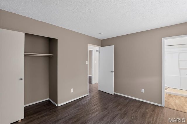 6220 Pennyrich Court, Florissant, MO 63033