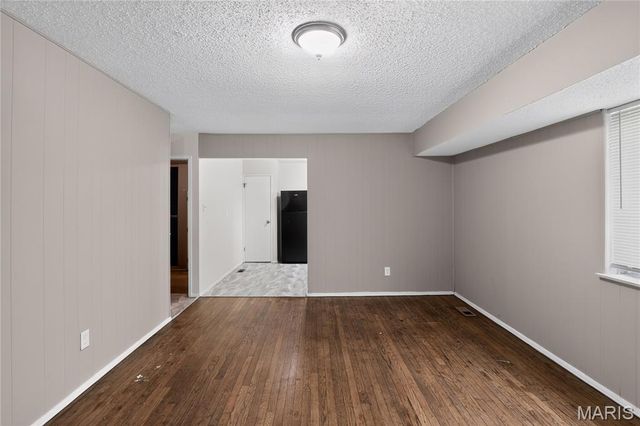 6220 Pennyrich Court, Florissant, MO 63033