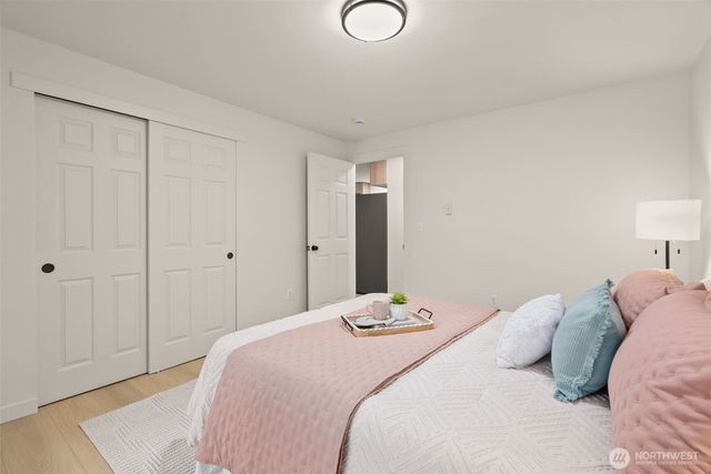 7605 NE Hidden Cove Rd, Bainbridge Island, WA 98110