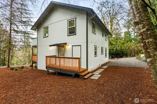 7605 NE Hidden Cove Rd, Bainbridge Island, WA 98110