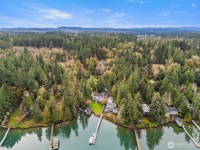 7605 NE Hidden Cove Rd, Bainbridge Island, WA 98110
