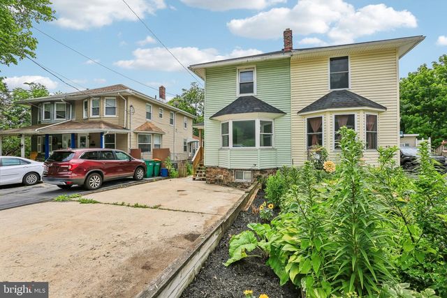40 E COLUMBIA RD, Enola, PA 17025