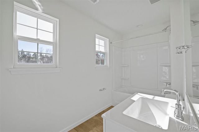 1041 Vardon Meadows Drive, Union, MO 63084