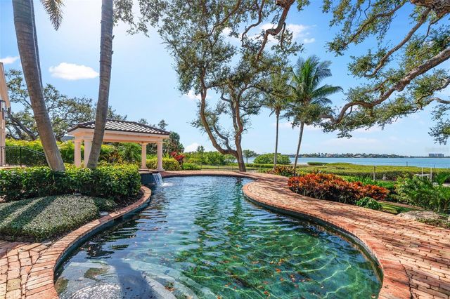 3000 SOUTHWEST DRIVE, Sarasota, FL 34239