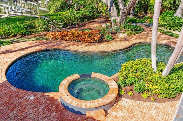 3000 SOUTHWEST DRIVE, Sarasota, FL 34239