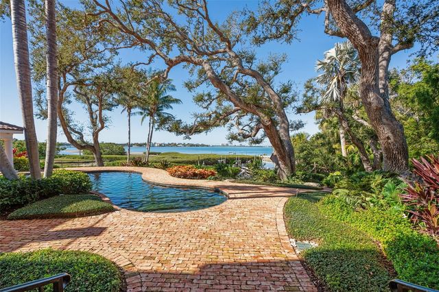 3000 SOUTHWEST DRIVE, Sarasota, FL 34239