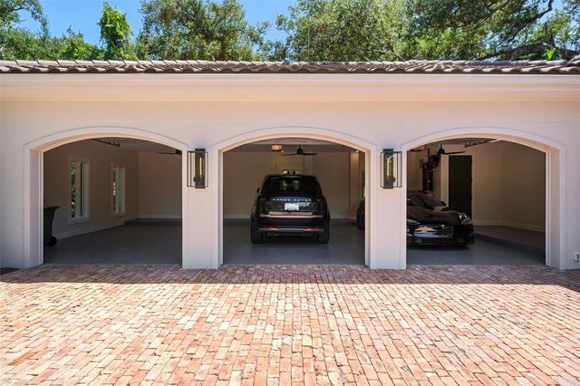 3000 SOUTHWEST DRIVE, Sarasota, FL 34239